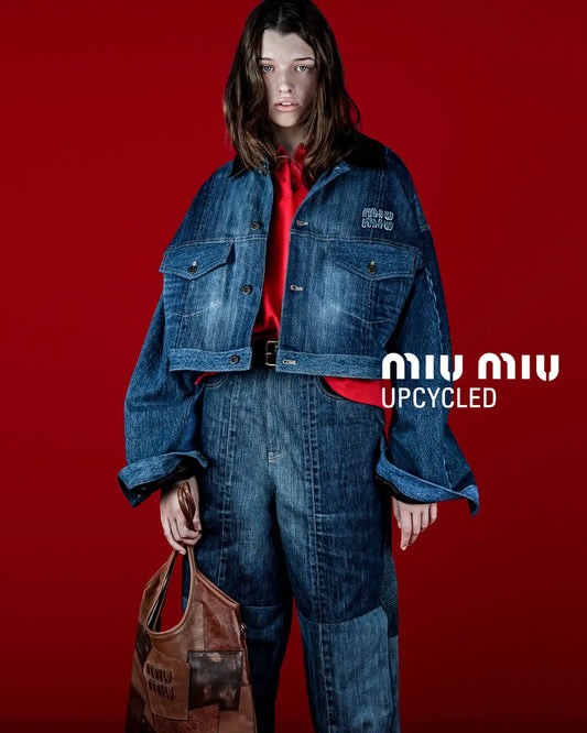 Miu Miu Apuesta por la Innovación: Pasaporte Digital en el Mundo de la Moda